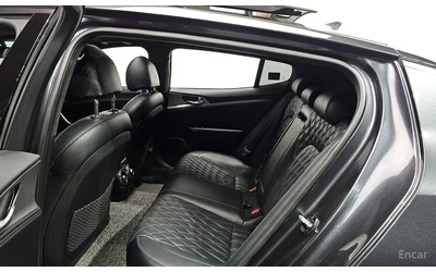 Kia Stinger GT AWD - автомобили, коли, обяви за нови и употребявани 9