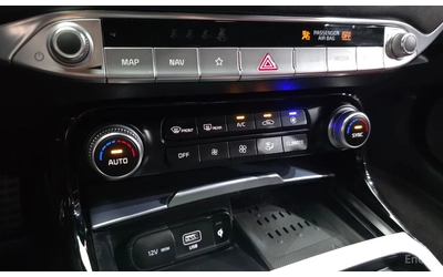 Kia Stinger MASTERS TURBO PACKAGE - автомобили, коли, обяви за нови и употребявани 13