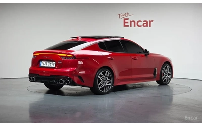 kia-stinger - 1