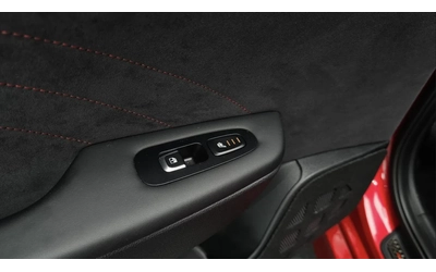 Kia Stinger 3.3 GT MASTERS TURBO PACKAGE / 360 КАМЕРИ / ОБДУХ - автомобили, коли, обяви за нови и употребявани 15