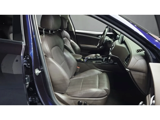 Kia Stinger 3.3 GT MASTERS / ПАНОРАМА / 360 КАМЕРИ / ОБДУХВАНЕ - автомобили, коли, обяви за нови и употребявани 13