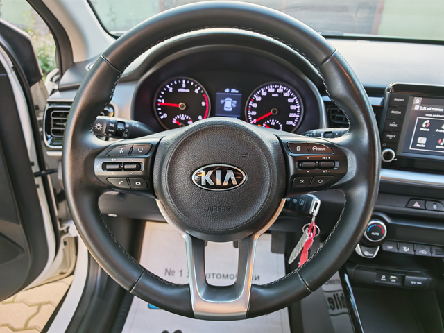 Kia Stonic 1.6CRDI-КАМЕРА-CAR PLAY-ANDROID AUTO - автомобили, коли, обяви за нови и употребявани 12