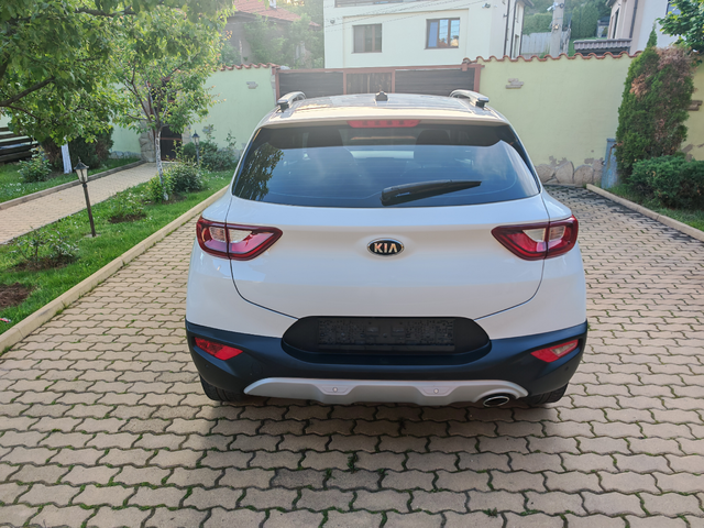 Kia Stonic 1.6CRDI-КАМЕРА-CAR PLAY-ANDROID AUTO - автомобили, коли, обяви за нови и употребявани 4