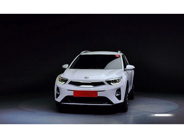 Kia Stonic 1.4 Trendy * НАЙ-ДОБРА ЦЕНА В БЪЛГАРИЯ* - автомобили, коли, обяви за нови и употребявани 2