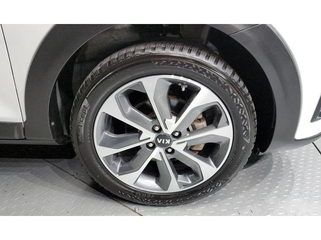 Kia Stonic 1.4 Trendy * НАЙ-ДОБРА ЦЕНА В БЪЛГАРИЯ* - автомобили, коли, обяви за нови и употребявани 4