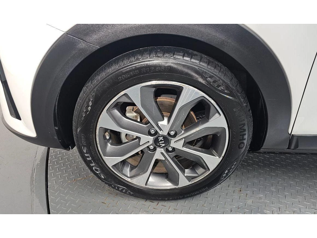 Kia Stonic Diesel 1.6 Prestige * НАЙ-ДОБРА ЦЕНА В БЪЛГАРИЯ* - автомобили, коли, обяви за нови и употребявани 3