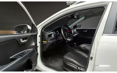 Kia Stonic Diesel 1.6 Trendy * НАЙ-ДОБРА ЦЕНА В БЪЛГАРИЯ* - автомобили, коли, обяви за нови и употребявани 10