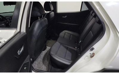 Kia Stonic Diesel 1.6 Prestige * НАЙ-ДОБРА ЦЕНА В БЪЛГАРИЯ* - автомобили, коли, обяви за нови и употребявани 10