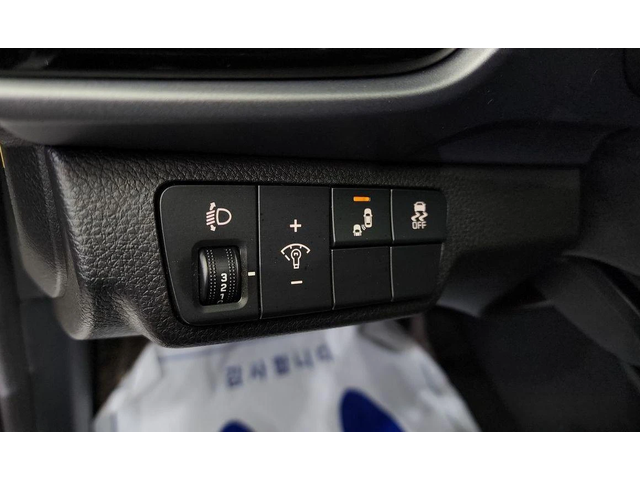 Kia Stonic Diesel 1.6 Prestige * НАЙ-ДОБРА ЦЕНА В БЪЛГАРИЯ* - автомобили, коли, обяви за нови и употребявани 13