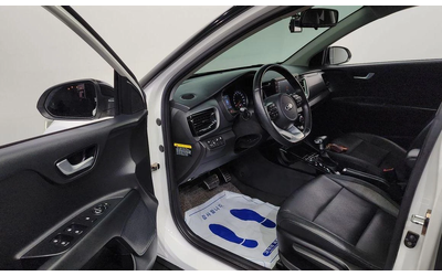 Kia Stonic Diesel 1.6 Prestige * НАЙ-ДОБРА ЦЕНА В БЪЛГАРИЯ* - автомобили, коли, обяви за нови и употребявани 9