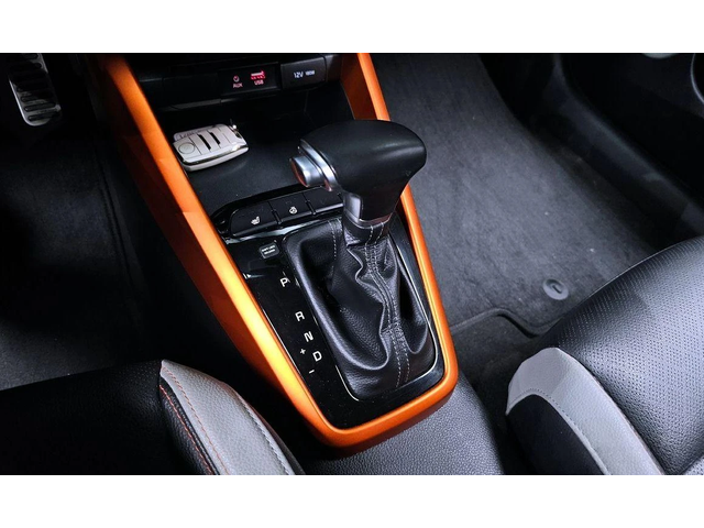 Kia Stonic Diesel 1.6 Prestige * НАЙ-ДОБРА ЦЕНА В БЪЛГАРИЯ* - автомобили, коли, обяви за нови и употребявани 8