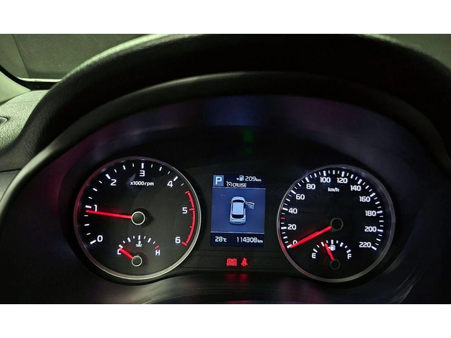 Kia Stonic Diesel 1.6 Prestige * НАЙ-ДОБРА ЦЕНА В БЪЛГАРИЯ* - автомобили, коли, обяви за нови и употребявани 7