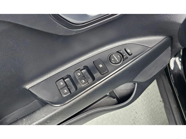 Kia Stonic Diesel 1.6 Trendy * НАЙ-ДОБРА ЦЕНА В БЪЛГАРИЯ* - автомобили, коли, обяви за нови и употребявани 10