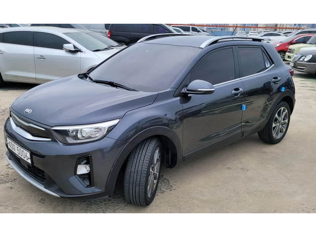 Kia Stonic Diesel 1.6 Trendy * НАЙ-ДОБРА ЦЕНА В БЪЛГАРИЯ* - автомобили, коли, обяви за нови и употребявани 3