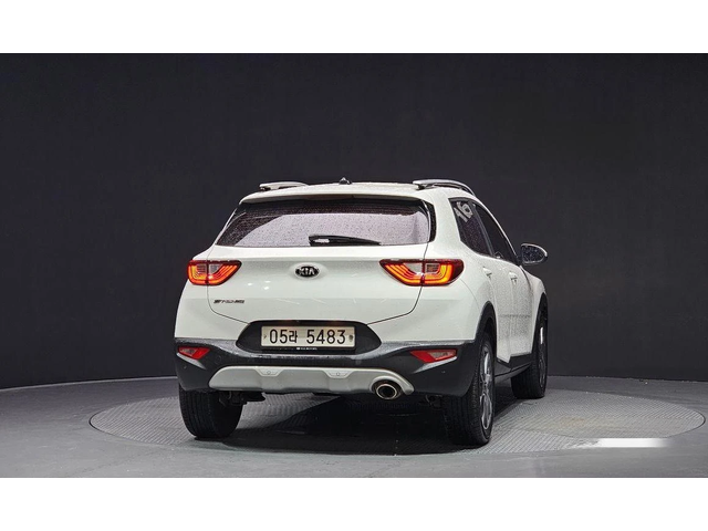 Kia Stonic 1.4 Prestige * НАЙ-ДОБРА ЦЕНА В БЪЛГАРИЯ* - автомобили, коли, обяви за нови и употребявани 3