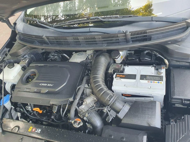 Kia Stonic Diesel 1.6 Deluxe * НАЙ-ДОБРА ЦЕНА В БЪЛГАРИЯ* - автомобили, коли, обяви за нови и употребявани 5