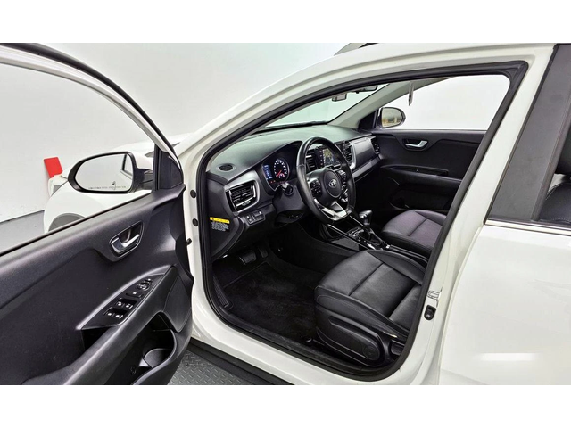 Kia Stonic Diesel 1.6 Trendy * НАЙ-ДОБРА ЦЕНА В БЪЛГАРИЯ* - автомобили, коли, обяви за нови и употребявани 9