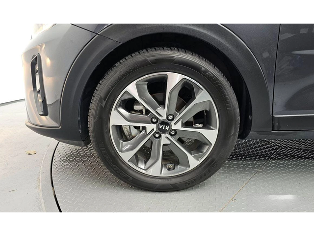 Kia Stonic Diesel 1.6 Prestige * НАЙ-ДОБРА ЦЕНА В БЪЛГАРИЯ* - автомобили, коли, обяви за нови и употребявани 4