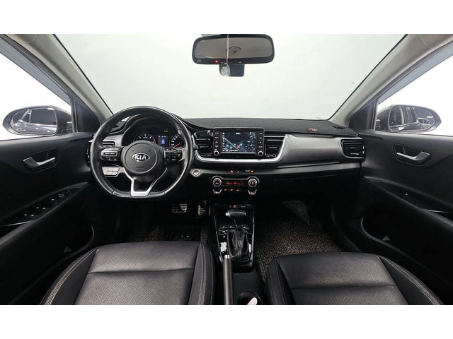 Kia Stonic Diesel 1.6 Prestige * НАЙ-ДОБРА ЦЕНА В БЪЛГАРИЯ* - автомобили, коли, обяви за нови и употребявани 6