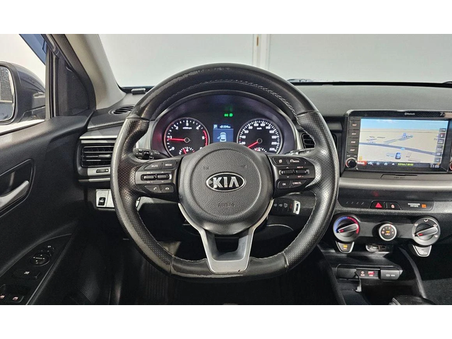 Kia Stonic Diesel 1.6 Deluxe * НАЙ-ДОБРА ЦЕНА В БЪЛГАРИЯ* - автомобили, коли, обяви за нови и употребявани 13