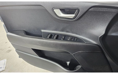 Kia Stonic Diesel 1.6 Deluxe * НАЙ-ДОБРА ЦЕНА В БЪЛГАРИЯ* - автомобили, коли, обяви за нови и употребявани 14