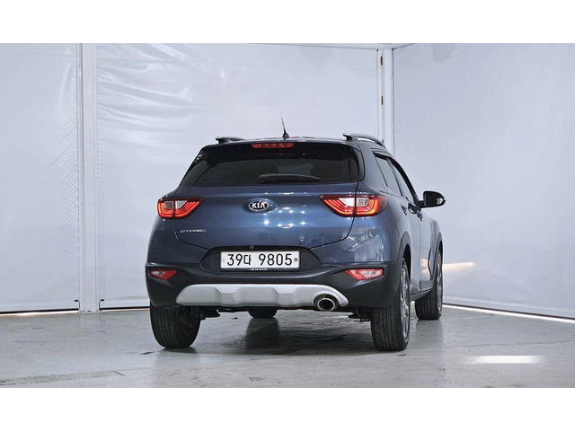 Kia Stonic Diesel 1.6 Deluxe * НАЙ-ДОБРА ЦЕНА В БЪЛГАРИЯ* - автомобили, коли, обяви за нови и употребявани 3