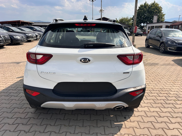 Kia Stonic 1.6CRDI NAVI/KAMERA EURO 6 - автомобили, коли, обяви за нови и употребявани 6