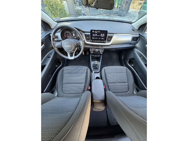 Kia Stonic - автомобили, коли, обяви за нови и употребявани 12