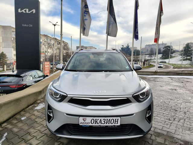 Kia Stonic LX - автомобили, коли, обяви за нови и употребявани 1