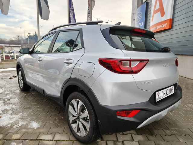 Kia Stonic LX - автомобили, коли, обяви за нови и употребявани 6