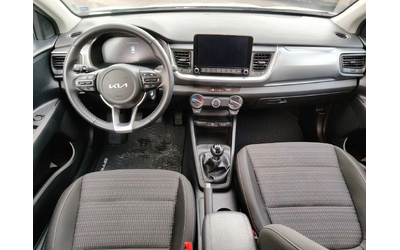 Kia Stonic LX - автомобили, коли, обяви за нови и употребявани 8