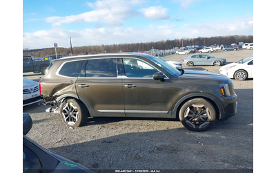 Kia Telluride 3.8L V-6 DI, DOHC, VVT, 291HP Front Wheel Drive - автомобили, коли, обяви за нови и употребявани 12