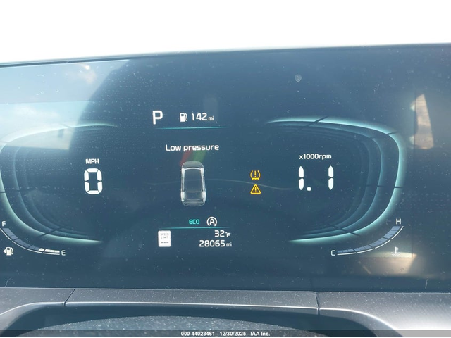 Kia Telluride 3.8L V-6 DI, DOHC, VVT, 291HP Front Wheel Drive - автомобили, коли, обяви за нови и употребявани 14