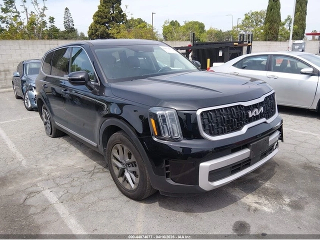 Kia Telluride LX - автомобили, коли, обяви за нови и употребявани 0