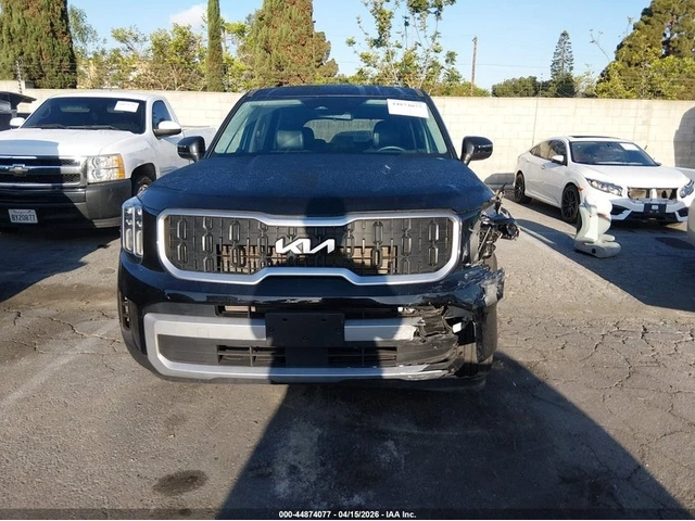 Kia Telluride LX - автомобили, коли, обяви за нови и употребявани 1
