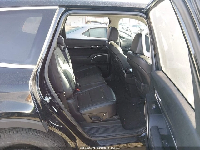 Kia Telluride LX - автомобили, коли, обяви за нови и употребявани 8
