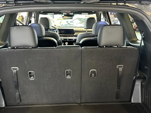 Kia Telluride X-Line AWD - автомобили, коли, обяви за нови и употребявани 14
