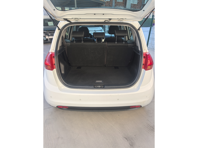 Kia Venga 1.4 Activ / LPG - автомобили, коли, обяви за нови и употребявани 4