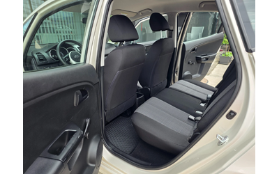 Kia Venga 1.4I-90к.с EURO 5b КЛИМАТИК-ШВЕЙЦАРИЯ - автомобили, коли, обяви за нови и употребявани 12