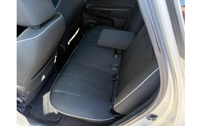 Kia Venga 1.4i ГАЗ - автомобили, коли, обяви за нови и употребявани 9