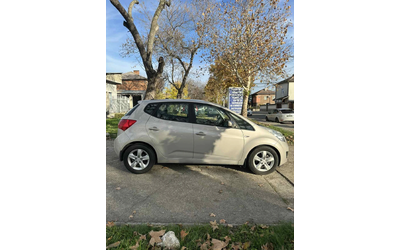 Kia Venga - автомобили, коли, обяви за нови и употребявани 8