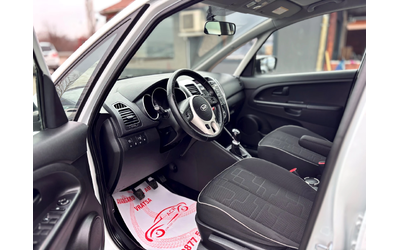 Kia Venga - автомобили, коли, обяви за нови и употребявани 8