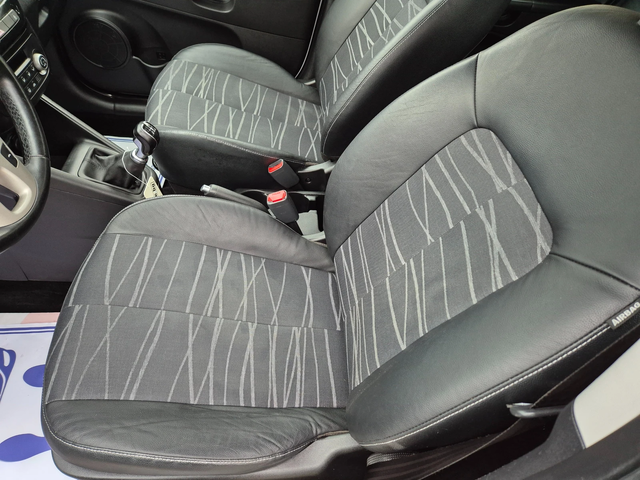 Kia Venga FACE LIFT, KOJA - автомобили, коли, обяви за нови и употребявани 9