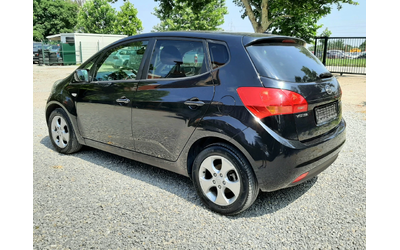 kia-venga - 5