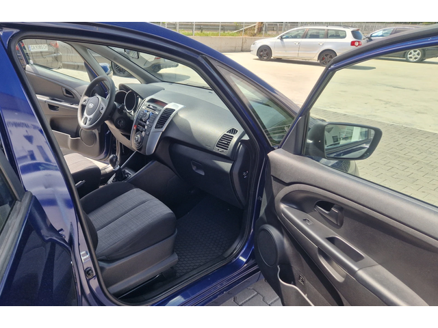 Kia Venga ЛИЗИНГ - автомобили, коли, обяви за нови и употребявани 10