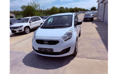 kia-venga - 0