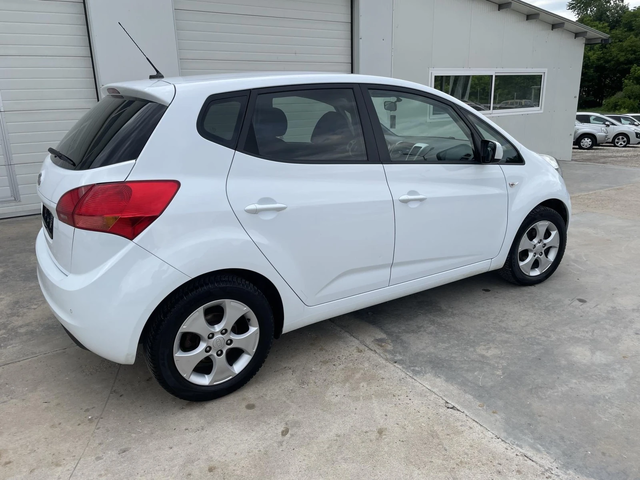 Kia Venga 1.4i 16V* GPL* UNIKAT* - автомобили, коли, обяви за нови и употребявани 13