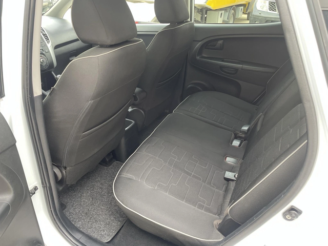 Kia Venga 1.4i 16V* GPL* UNIKAT* - автомобили, коли, обяви за нови и употребявани 8
