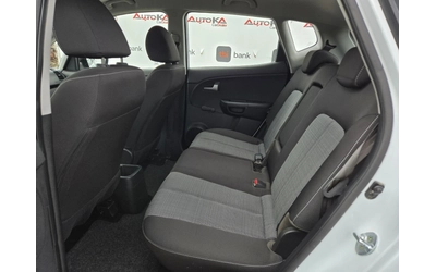 Kia Venga 1.4CRDI-90кс= 6СК= FACELIFT= 146.000km= СЕРВ.ИСТОР - автомобили, коли, обяви за нови и употребявани 8