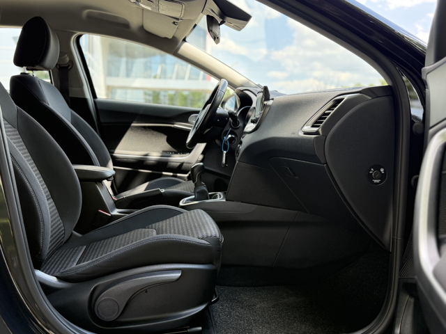 Kia XCeed 1.5 Бензин Сервизна история - автомобили, коли, обяви за нови и употребявани 15
